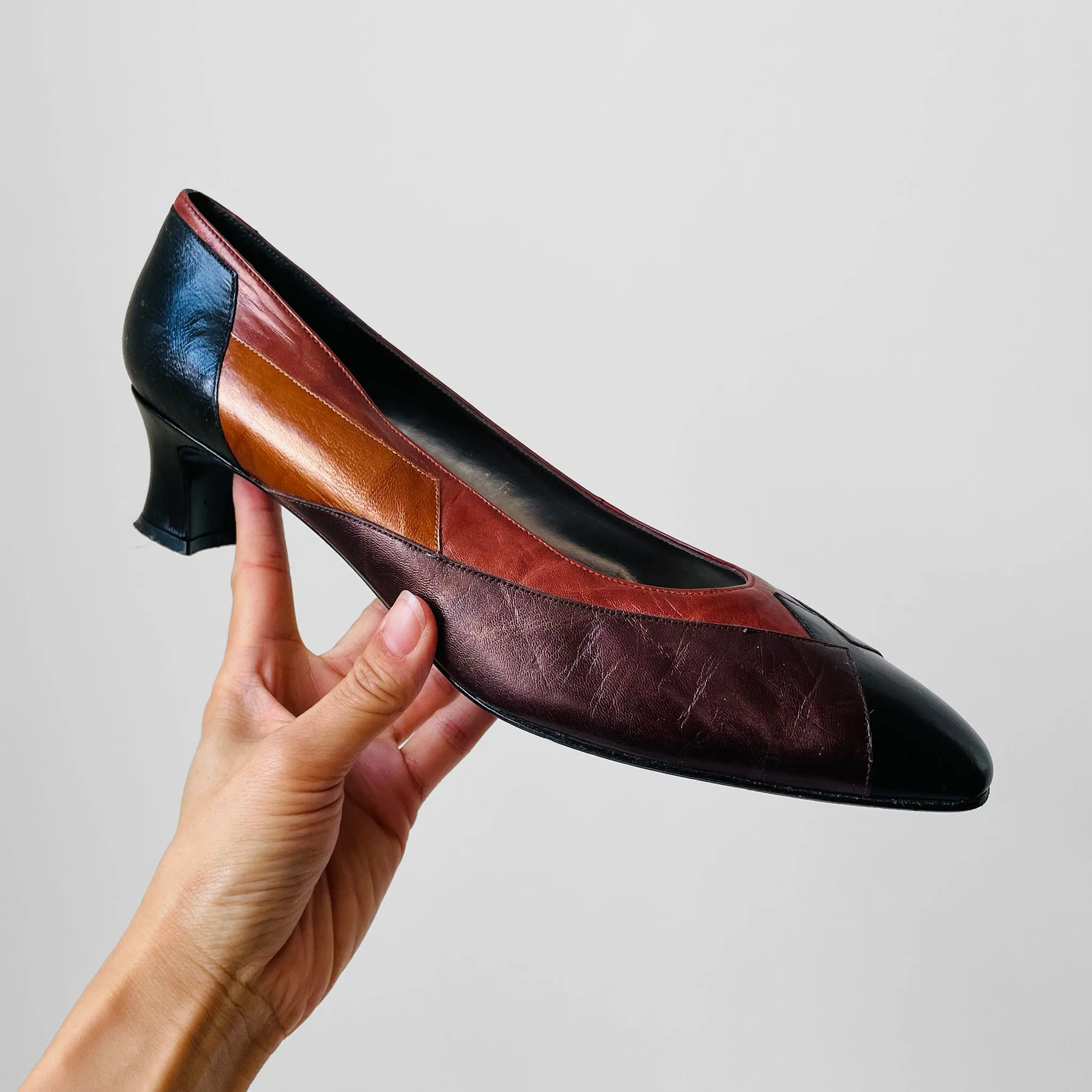 1980s Metallic Block-Colour Low-Heeled Slip-On Shoes - Sz. 10.5