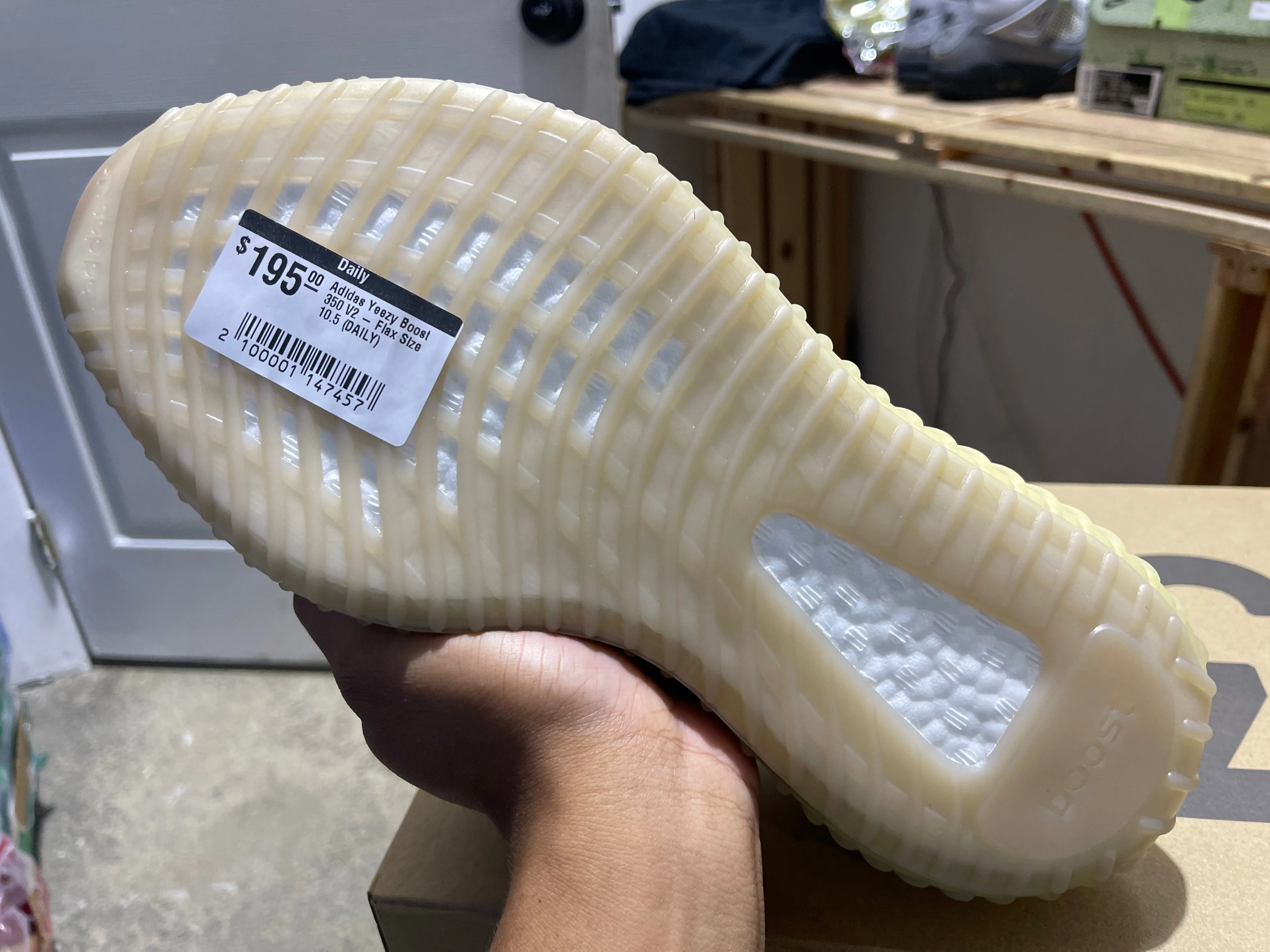 Adidas Yeezy Boost 350 V2 - Flax