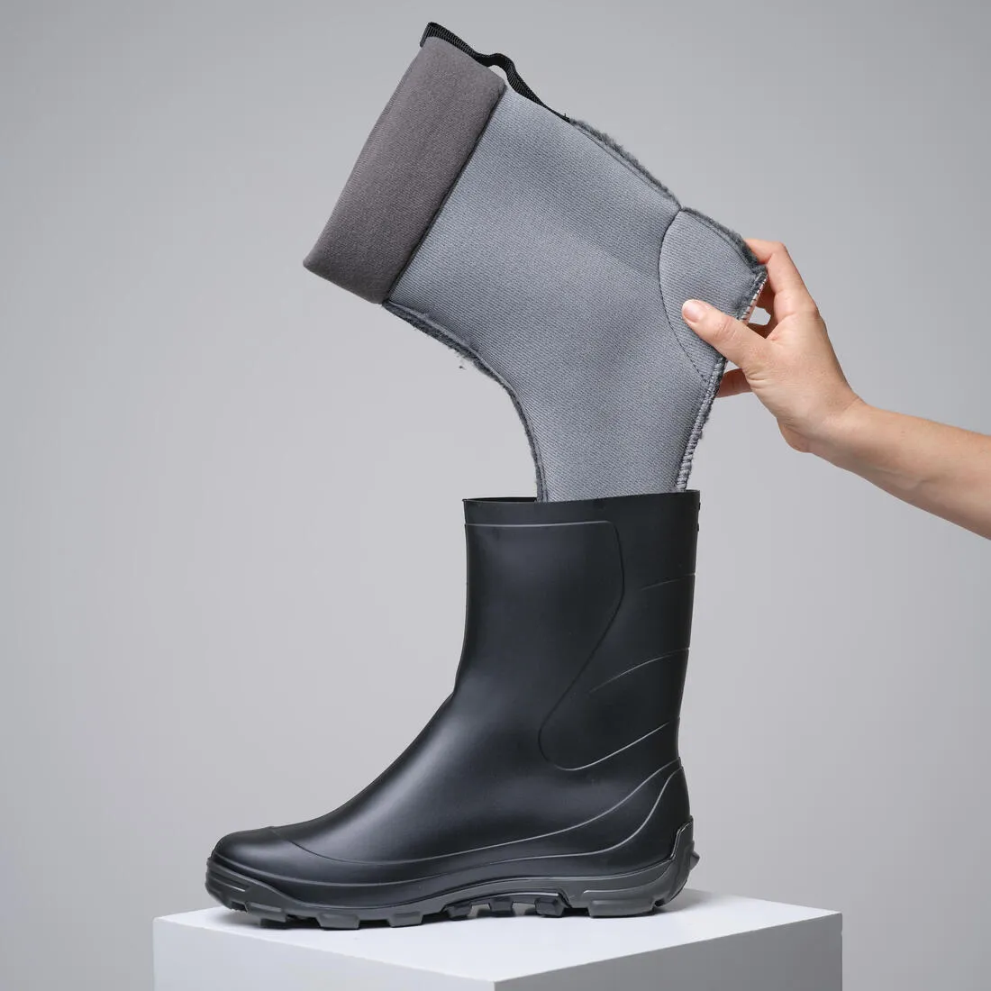 ADULT MENS AND WOMENS WARM WELLIES BLACK