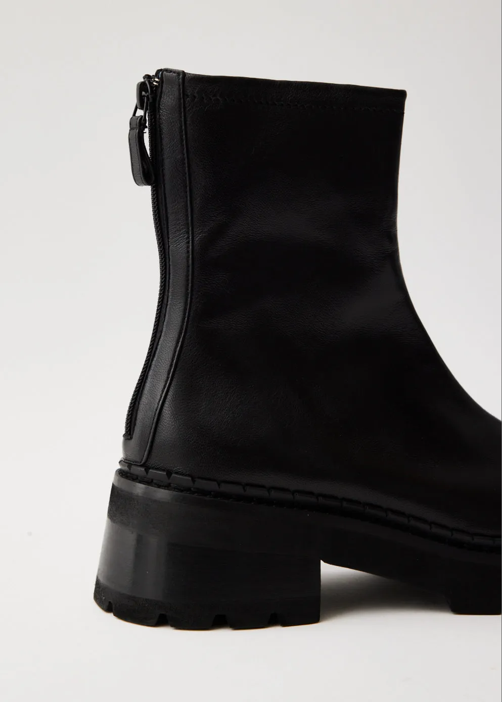 Alister Boots