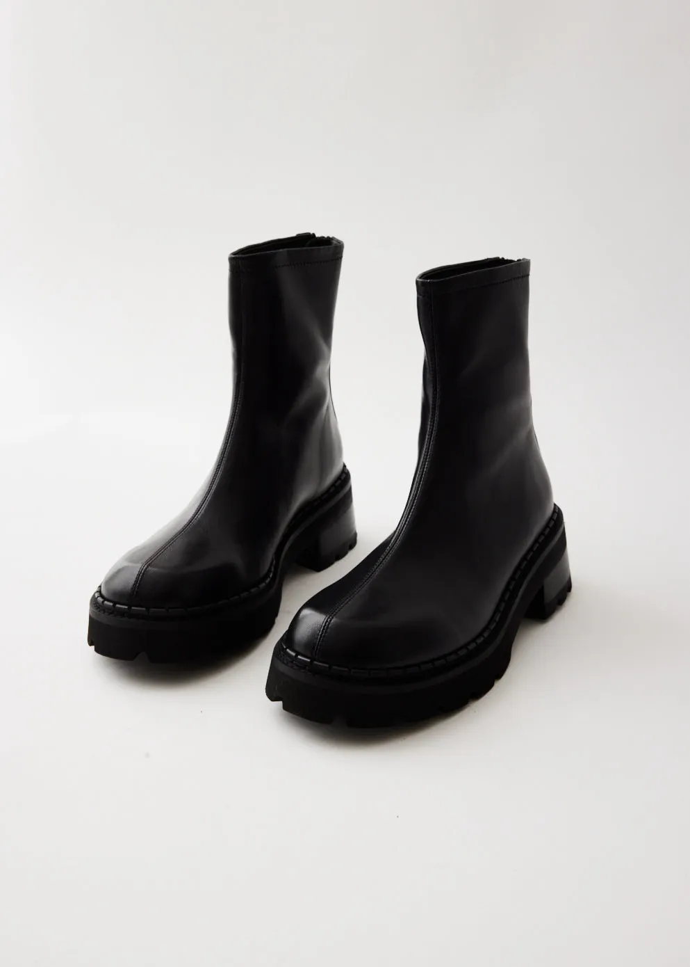 Alister Boots