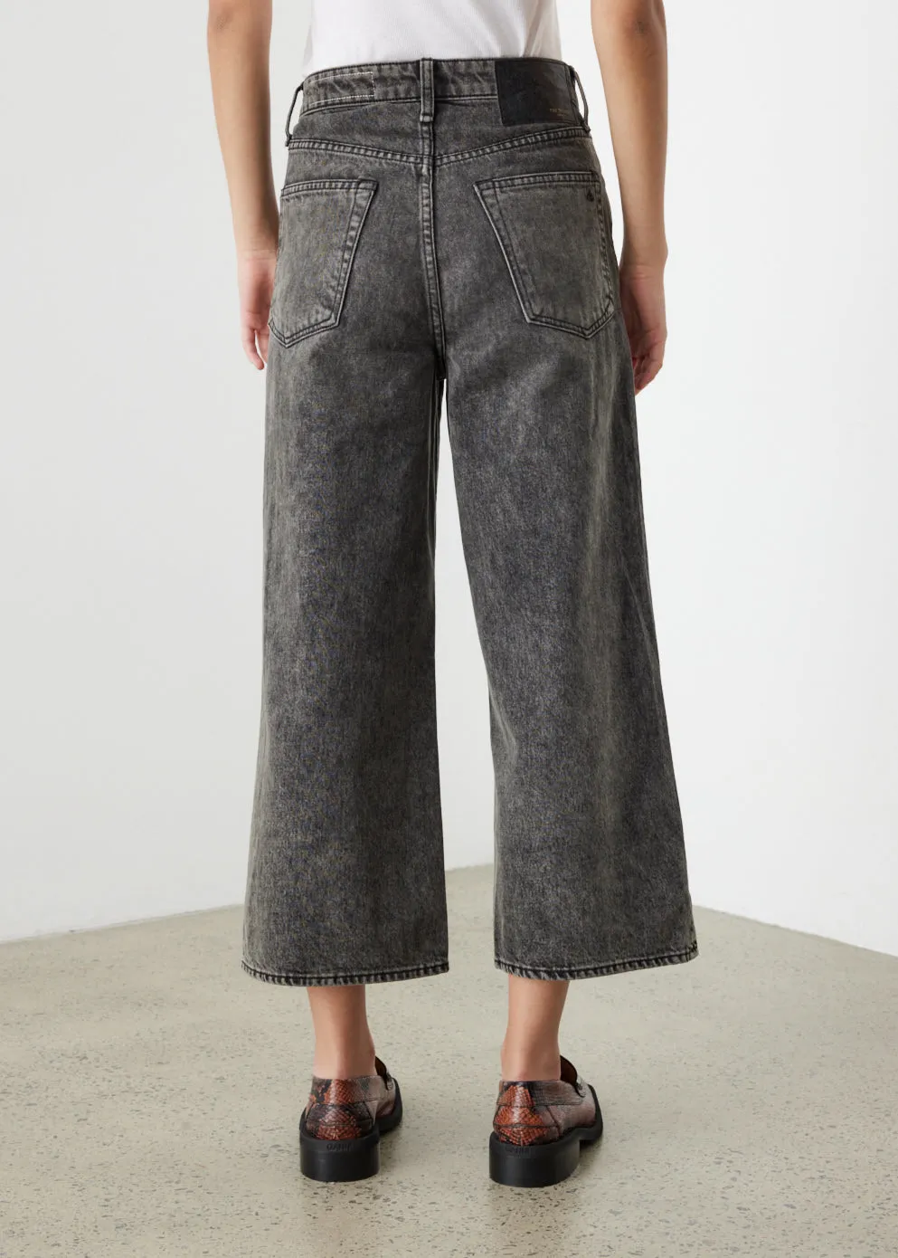 Maya High-Rise Shorty Jeans