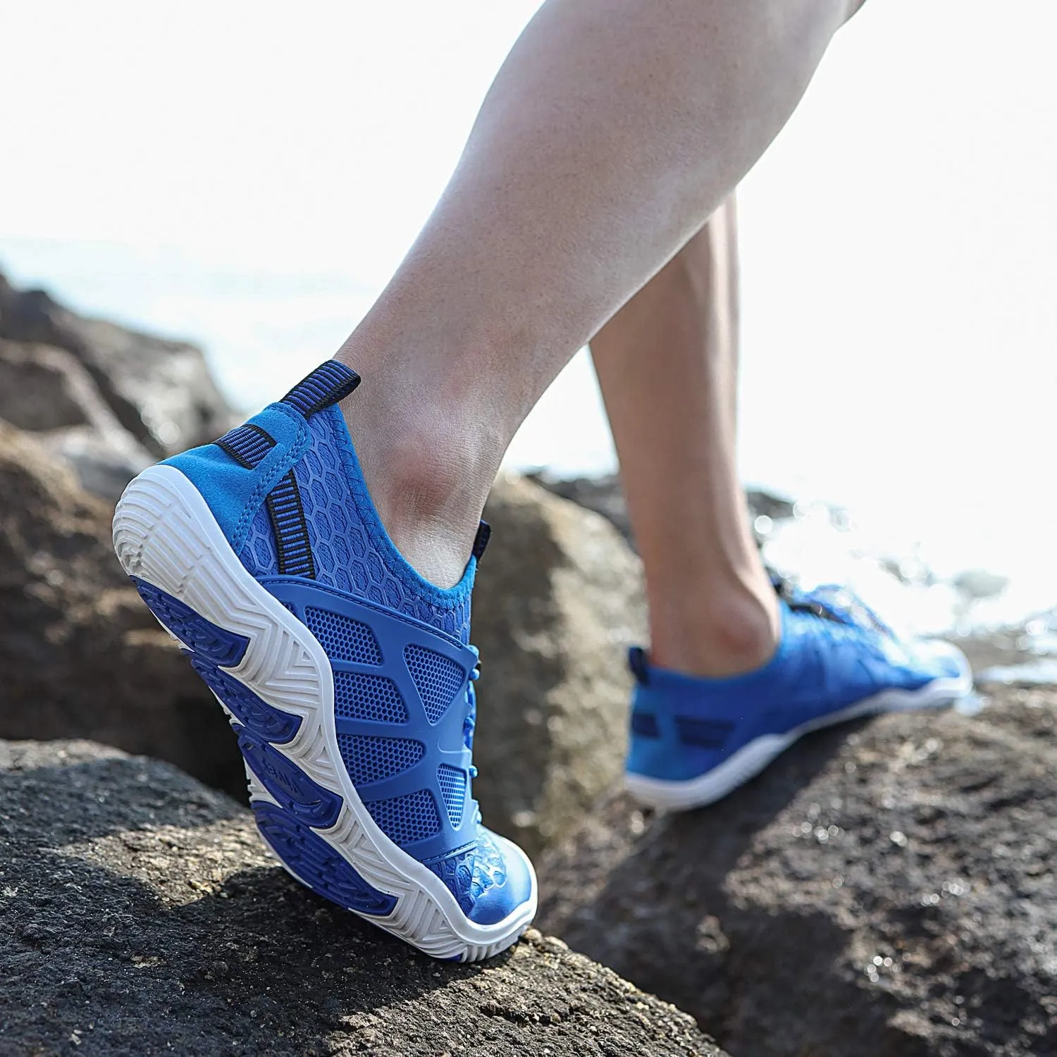 MAYZERO Water Shoes Men Women Swim Surf Shoes Beach Pool Shoes Wide Toe Hiking Aqua Shoes Winter House Slippers