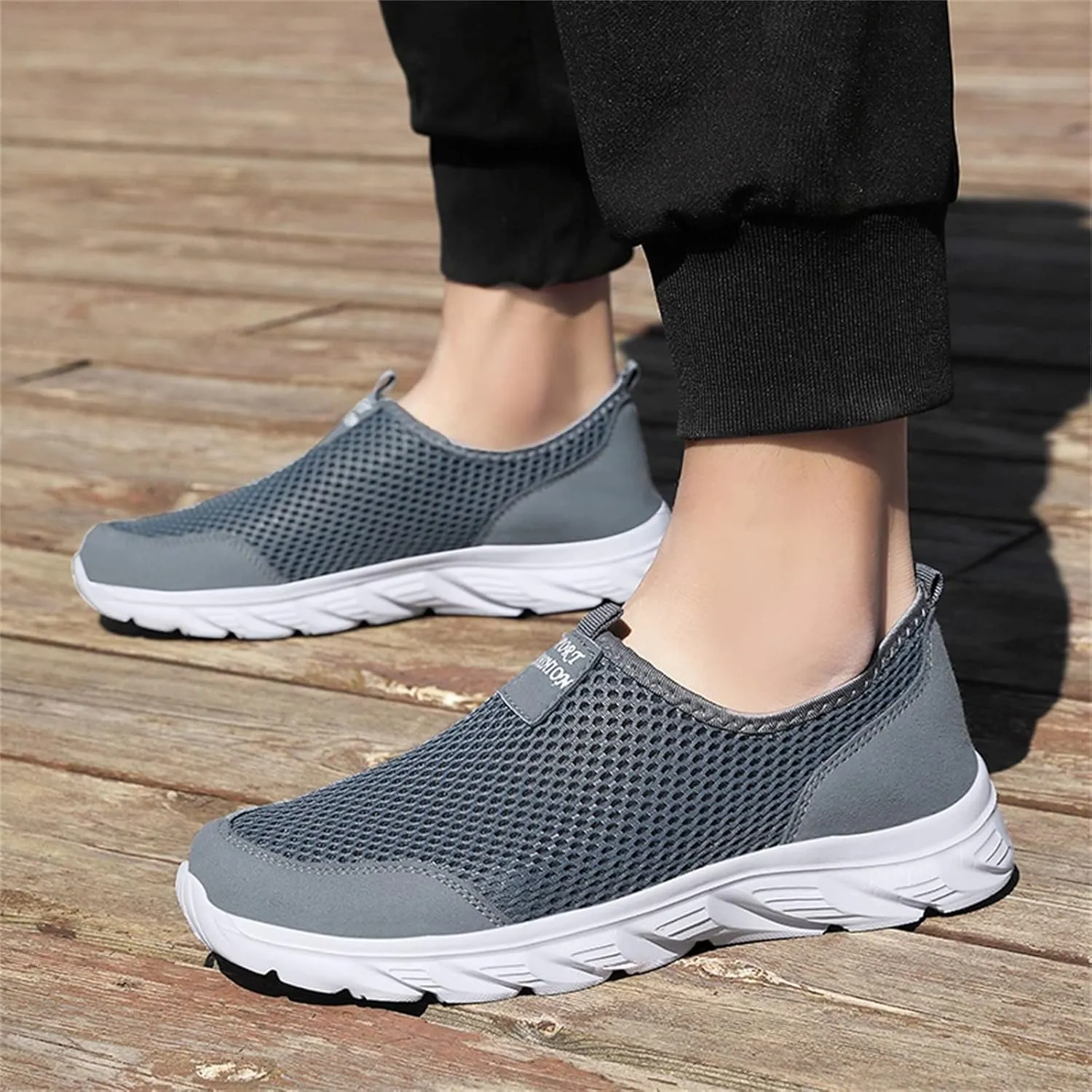 Men Shoes Summer Lightweight Breathable Casual Shoes Single Mesh Casual Running Shoes Sneaker Shoes Men