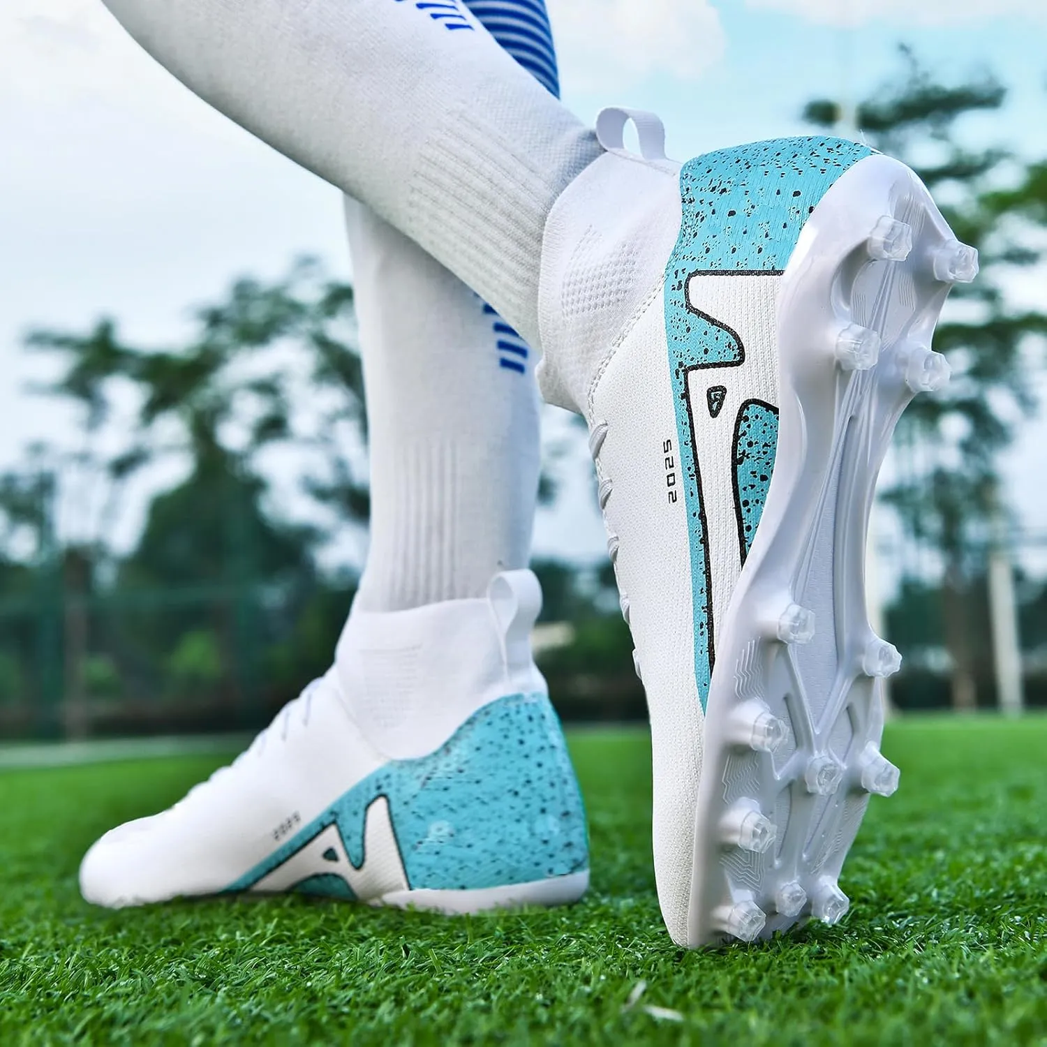 Soccer Cleats for Mens Womens Indoor Soccer Shoes Unisex Baseball Turf Shoes Youth Rugby Shoes Adult AG FG TF Football Boots Wide Training Sneaker