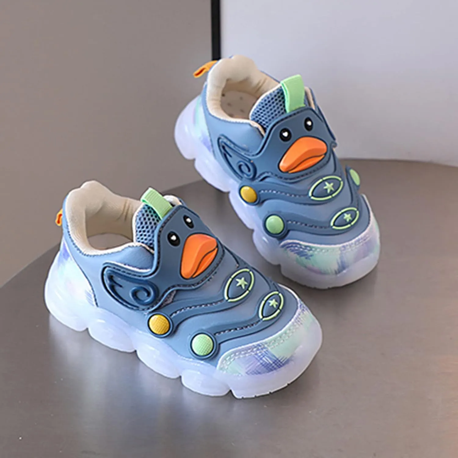 Toddler Boy Light Up Sneakers Children Sports Breathable Shoes Light Board Non Slip Soft Bottom Shoes