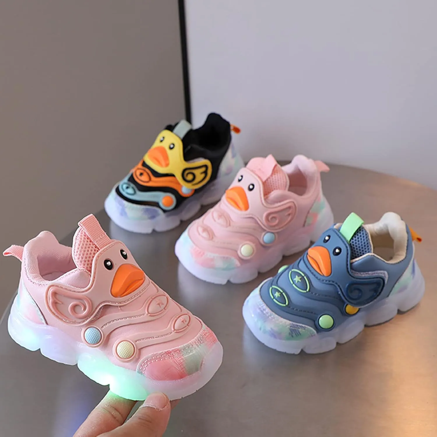 Toddler Boy Light Up Sneakers Children Sports Breathable Shoes Light Board Non Slip Soft Bottom Shoes
