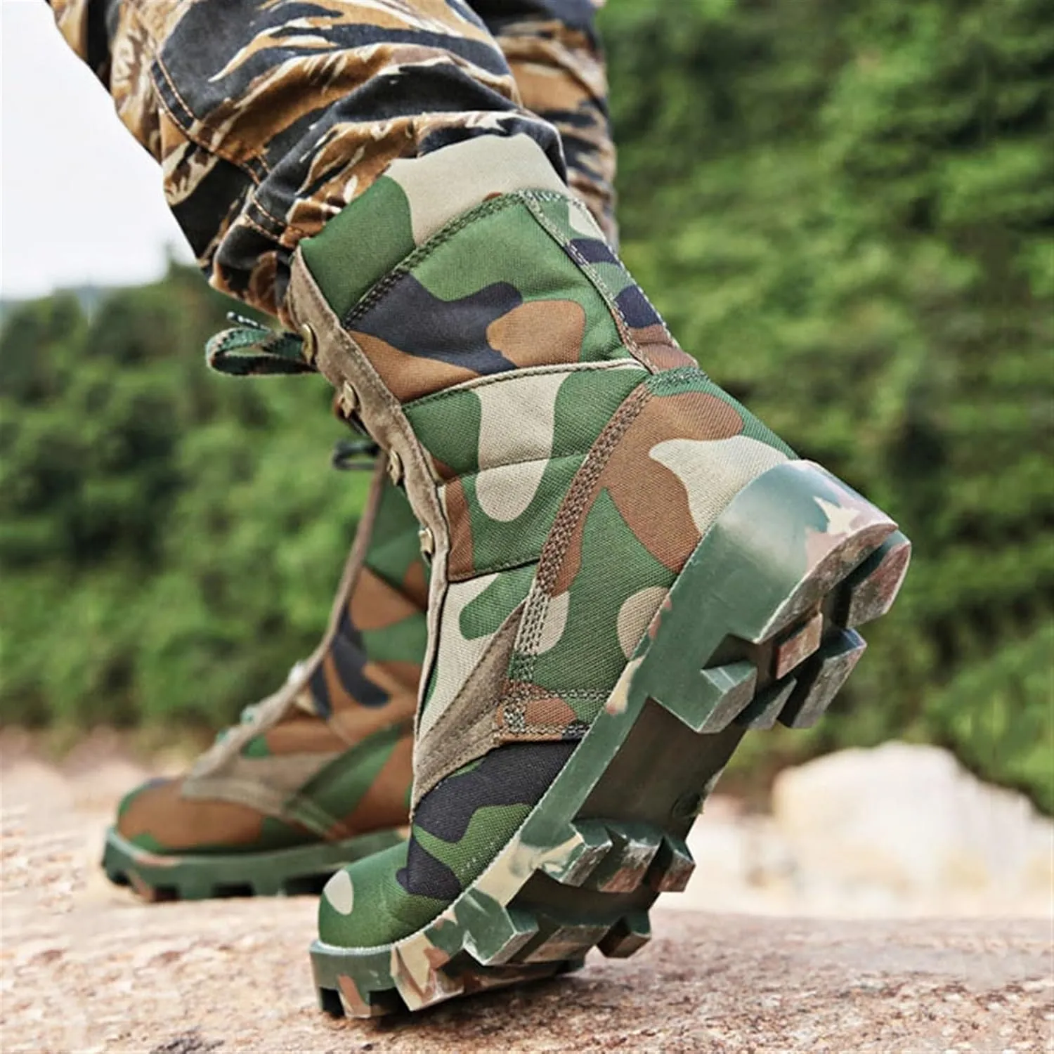 Wygwlg Mens Military Tactical Work Boots Wide, Men's Lightweight Non Slip High Top Lace up Breathable Army Camouflage Boots, Army Hunting Jungle Hiking Boots, for Camping Hiking Work Combat